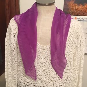 Vintage plisse purple scarf, very good condition